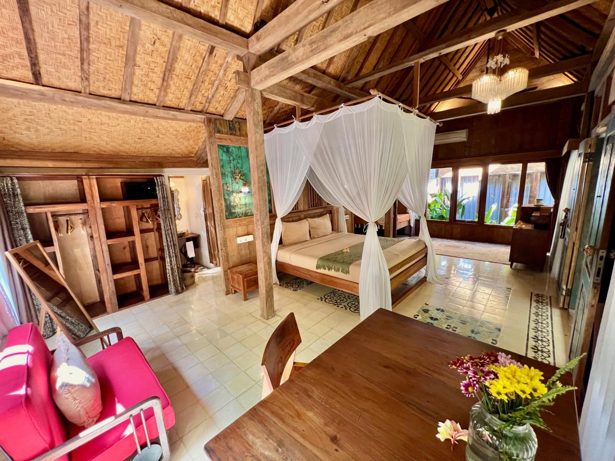 Umakayu Joglo Villa Canggu - Boutique Hotel ภายนอก รูปภาพ