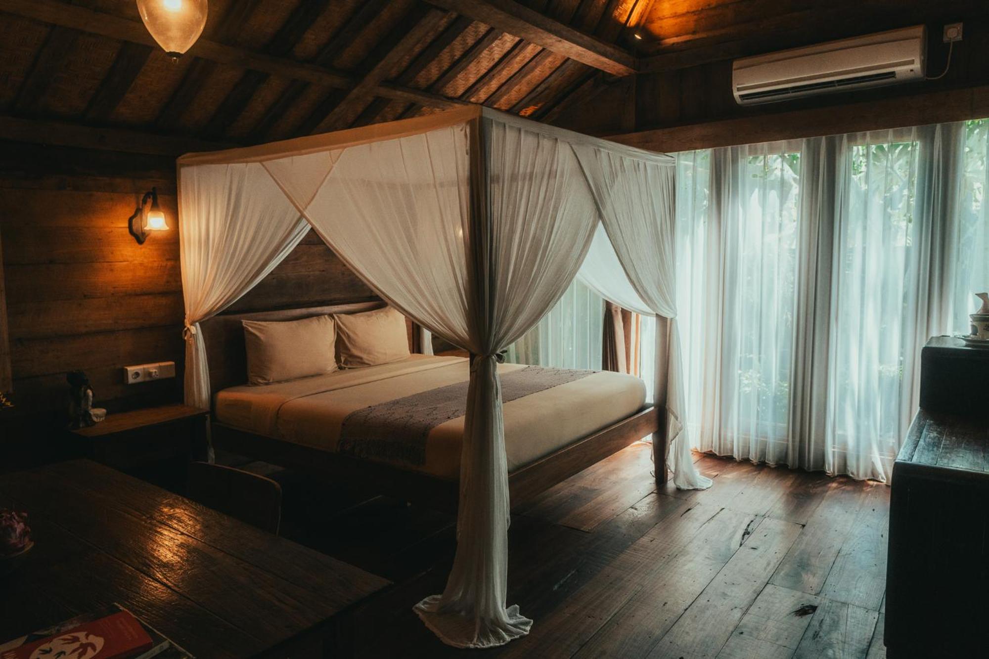 Umakayu Joglo Villa Canggu - Boutique Hotel ภายนอก รูปภาพ