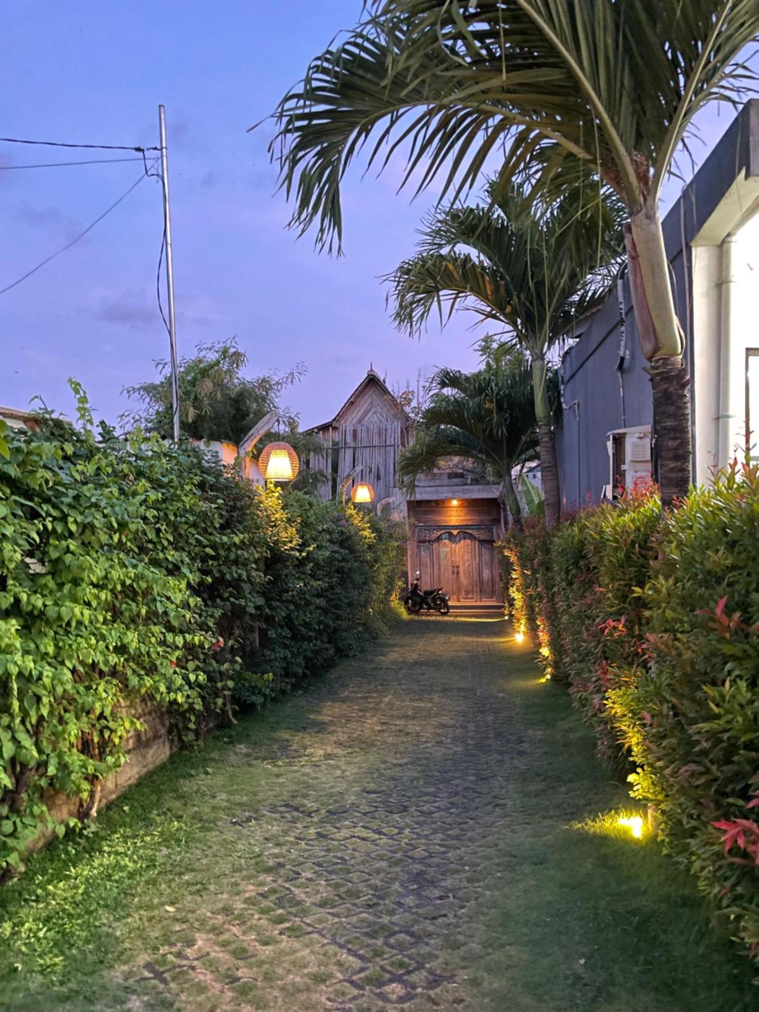 Umakayu Joglo Villa Canggu - Boutique Hotel ภายนอก รูปภาพ