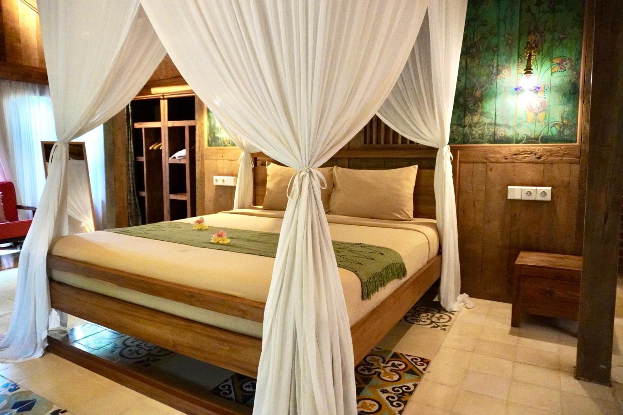 Umakayu Joglo Villa Canggu - Boutique Hotel ภายนอก รูปภาพ
