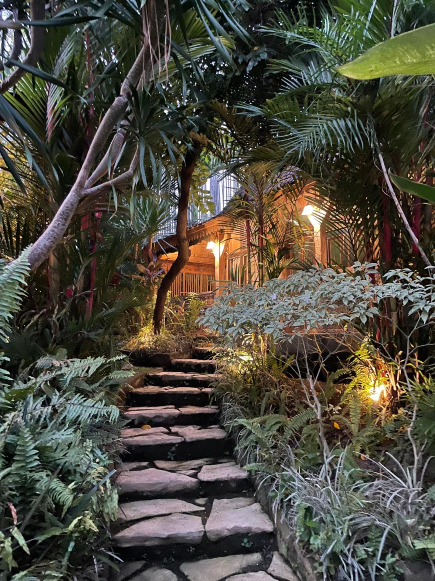 Umakayu Joglo Villa Canggu - Boutique Hotel ภายนอก รูปภาพ