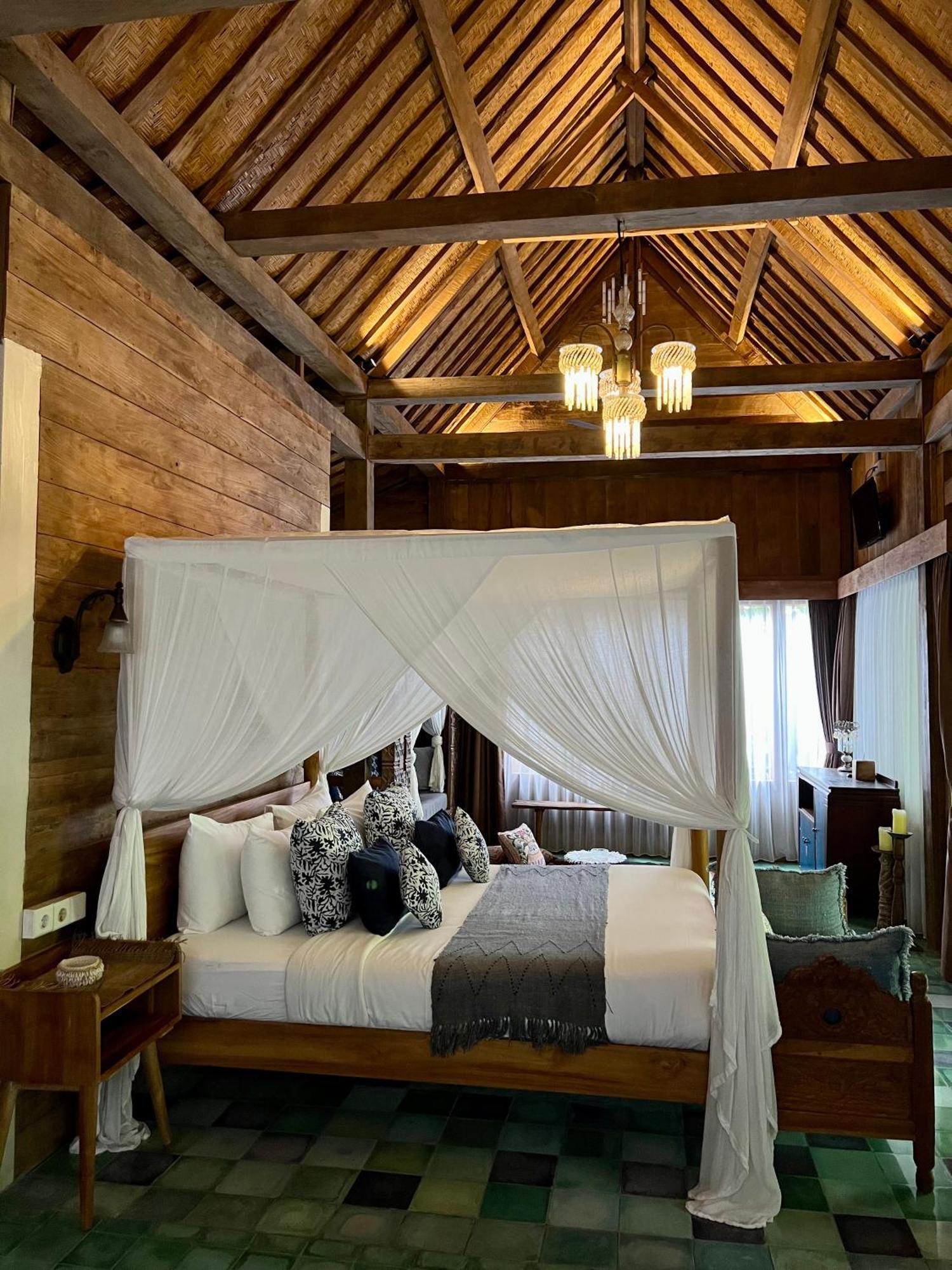Umakayu Joglo Villa Canggu - Boutique Hotel ภายนอก รูปภาพ